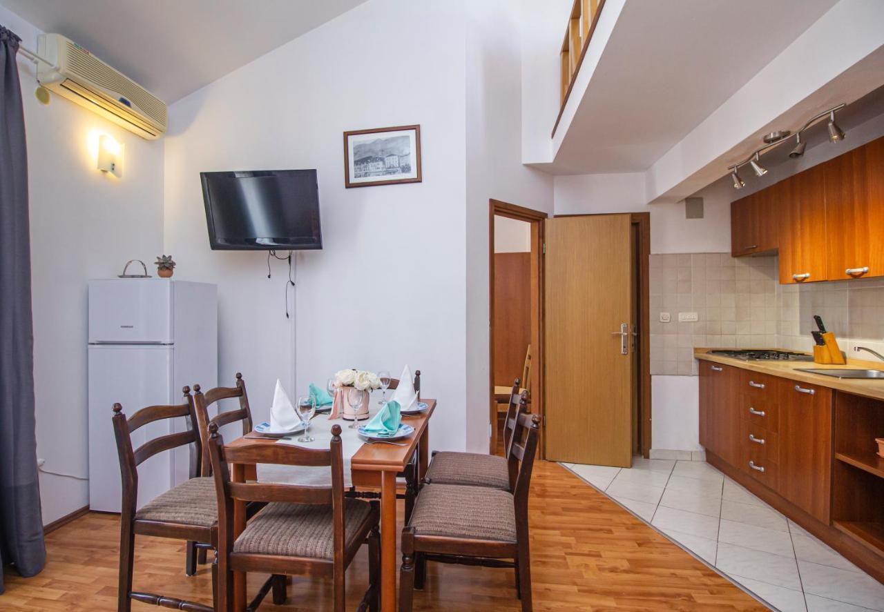 Apartments Branka Makarska Eksteriør billede