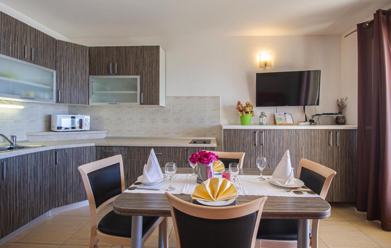 Apartments Branka Makarska Eksteriør billede