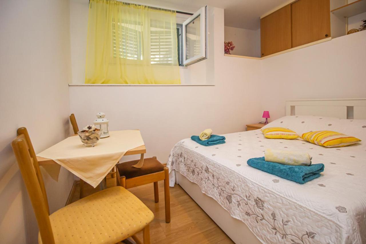 Apartments Branka Makarska Eksteriør billede